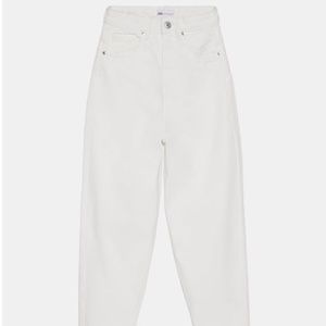 Tapered Hi Rise Jeans